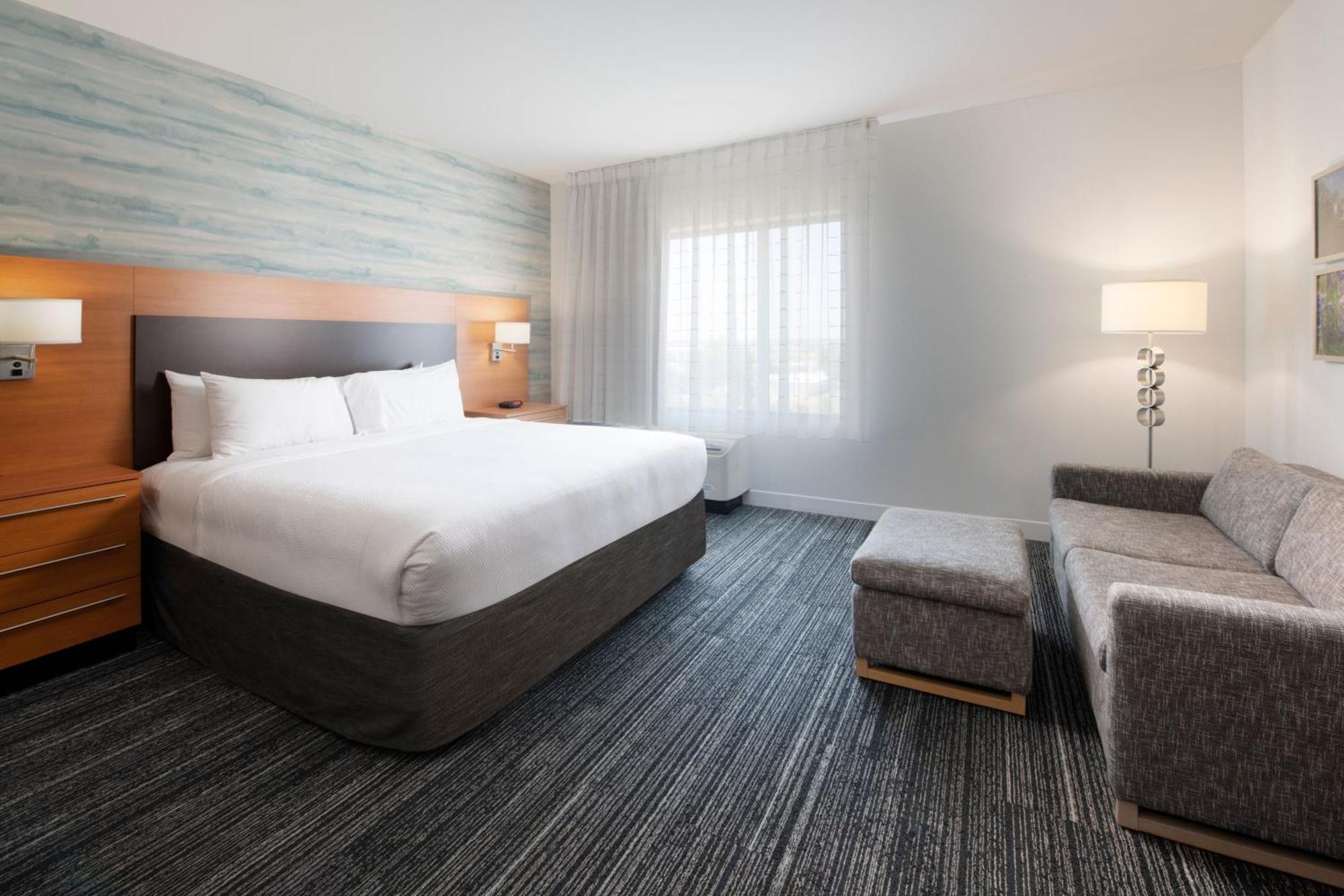Towneplace Suites Oklahoma City Airport Exterior foto